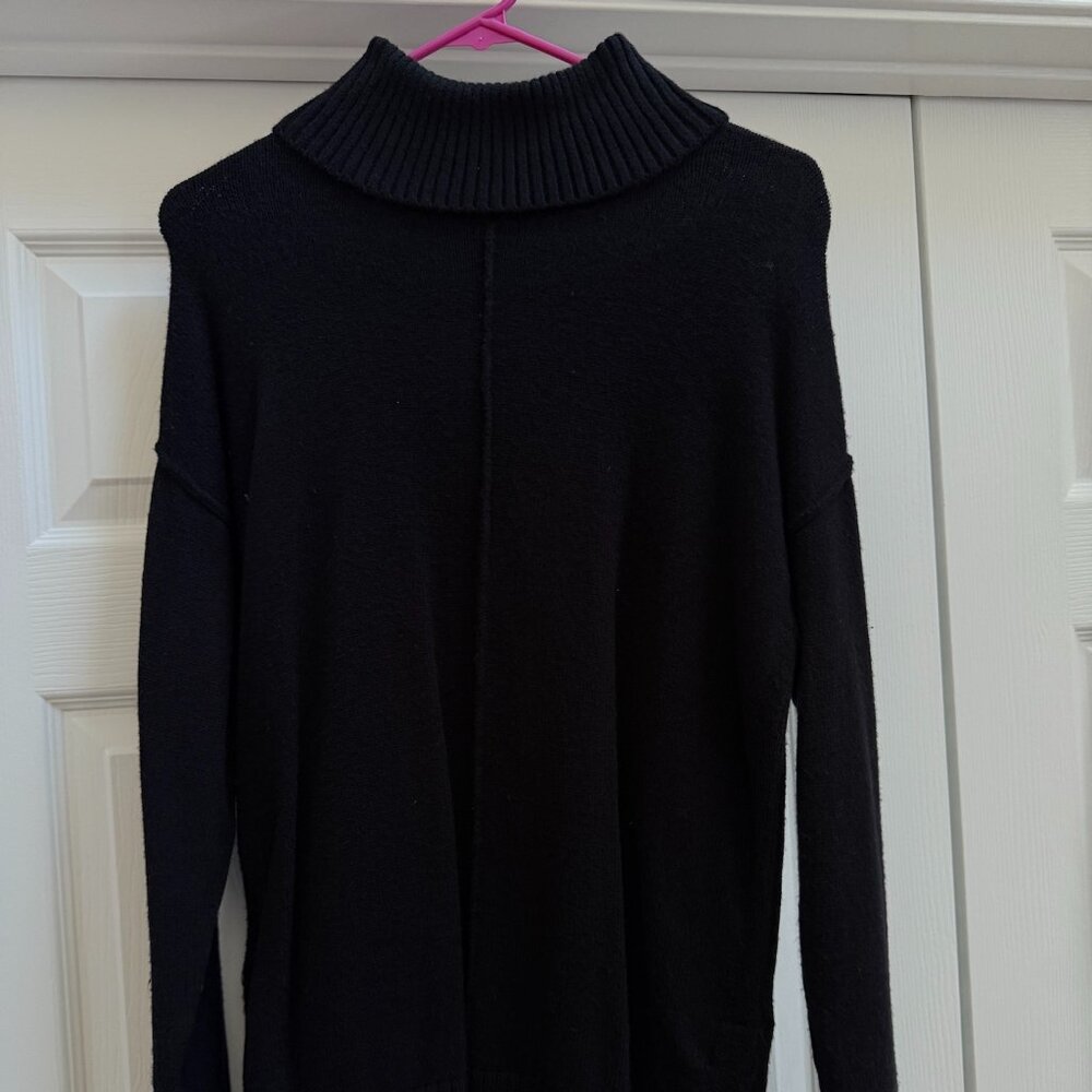 Women's Alfani Black Turtleneck Sweater Size XS